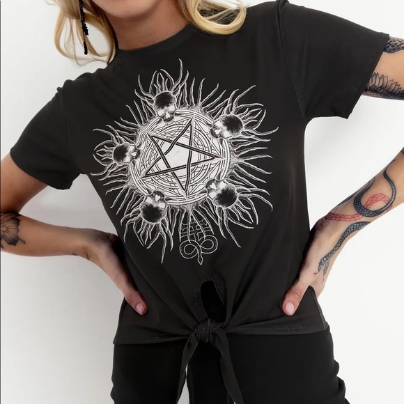 Blackmilk “FIRE AND BRIMSTONE TIE FRONT TEE” Size Small S NWT - Picture 5 of 13